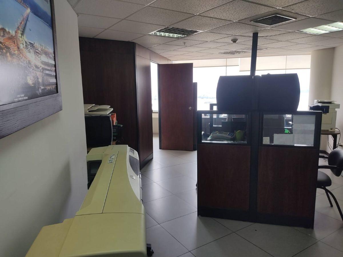 Oficina Comercial de 50 m² en Venta en Puerto Santa Ana, Guayas — imagen 8