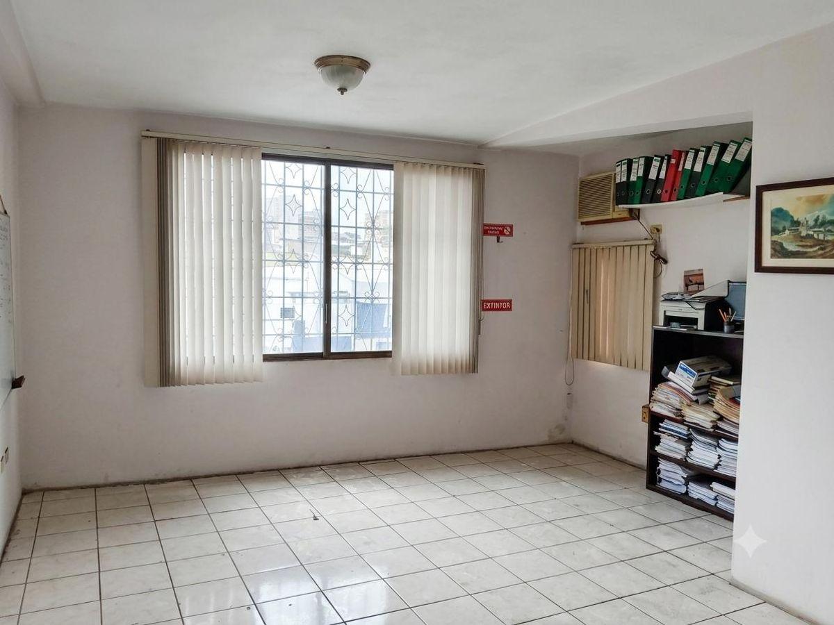 Propiedad Comercial en Venta | Av Quito y Luis Urdaneta | Excelente Ubicación Al Mejor Precio, Guayas — imagen 4
