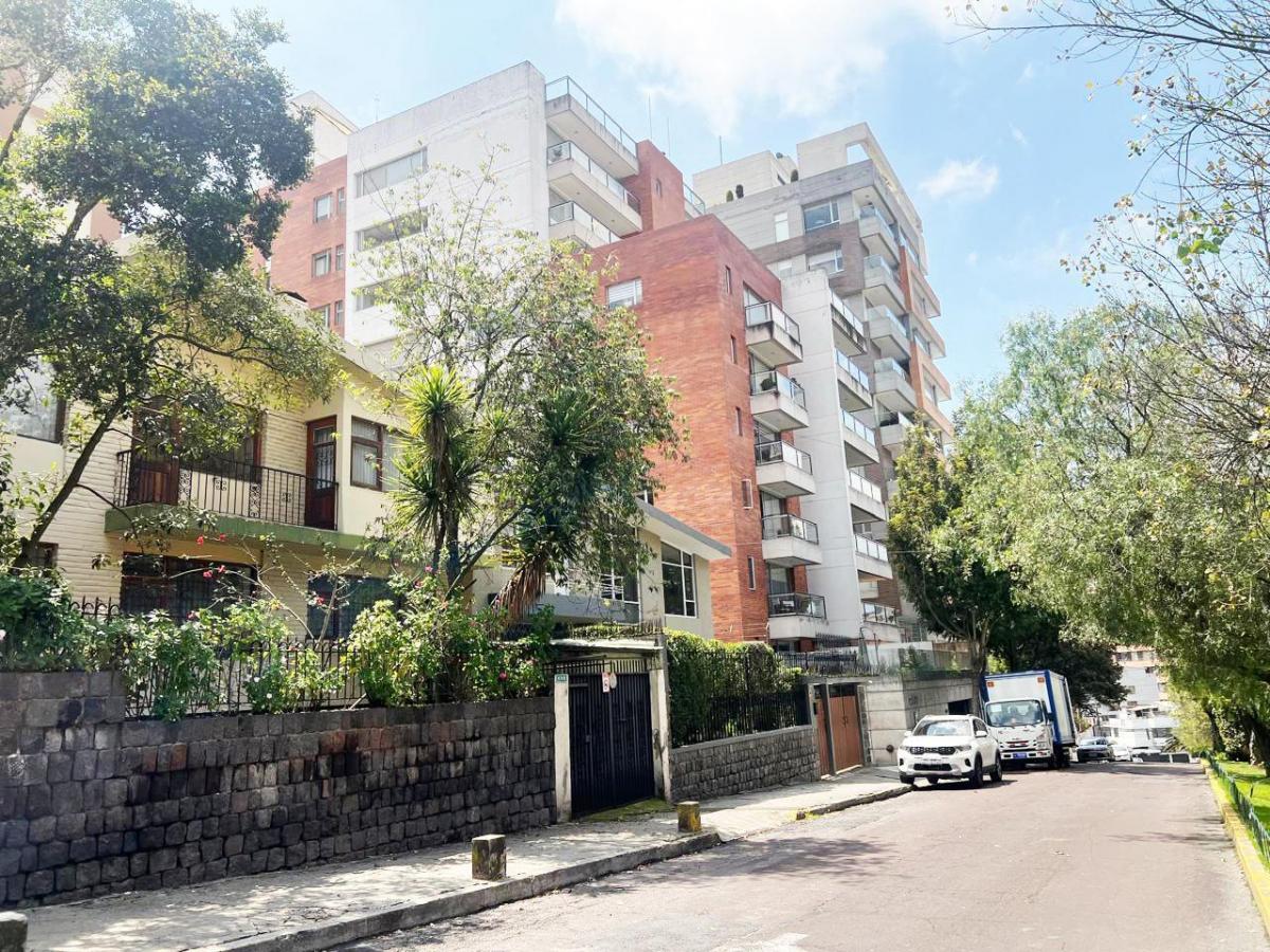 Casa Comercial de Venta en La Calle Whymper — imagen 9