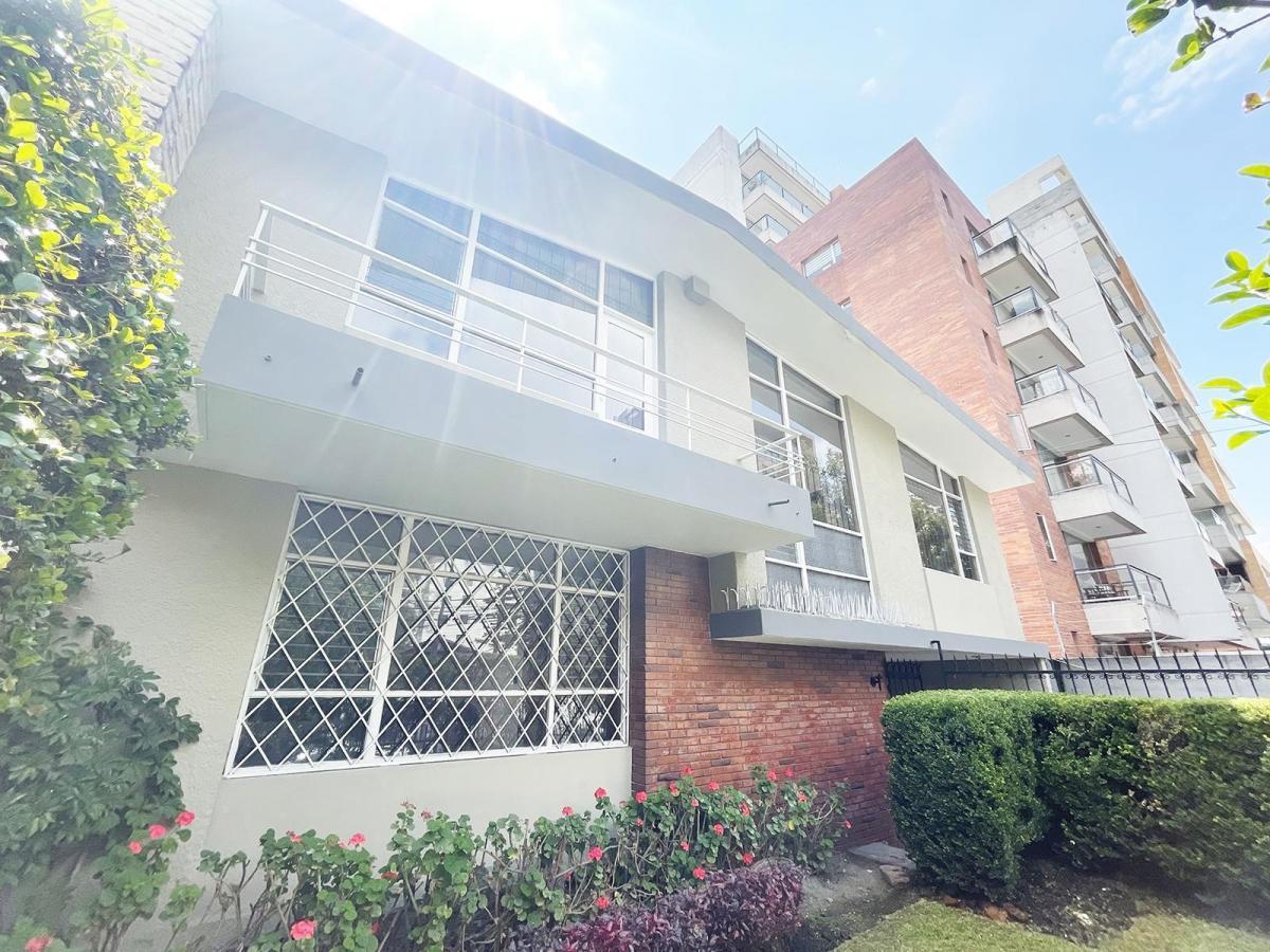 Casa Comercial de Venta en La Calle Whymper — imagen 6