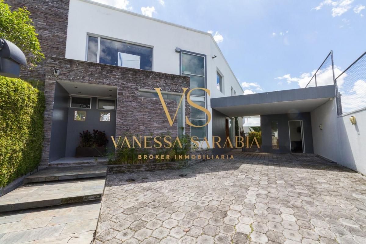 Venta Casa Urb. San German Valle de Los Chillos Sector Conocoto, Quito - Ecuador — imagen 10