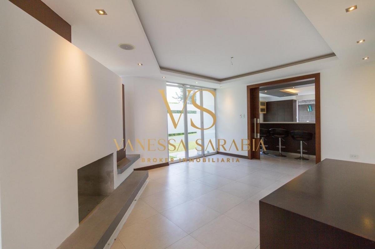 Venta Casa Urb. San German Valle de Los Chillos Sector Conocoto, Quito - Ecuador — imagen 6