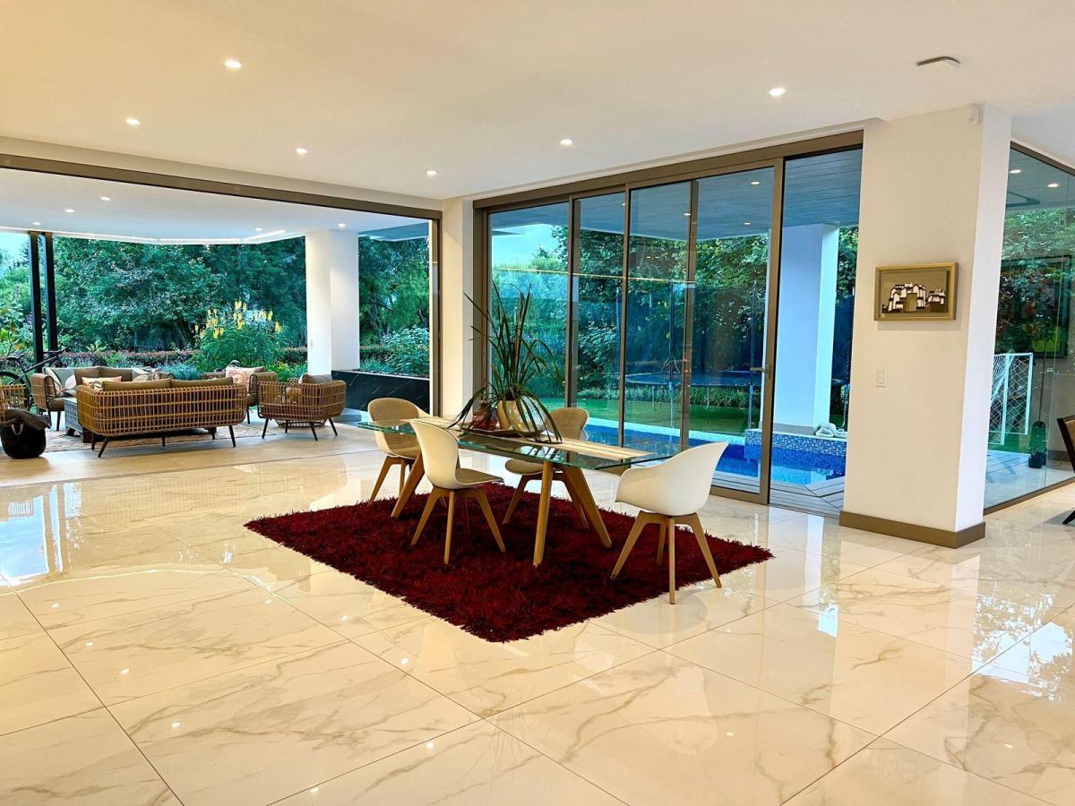 Mv - Puembo, Urbanizacion Club Los Arrayanes, en Venta Casa de Lujo 4d 573,67 m² de Cubierta — imagen 7