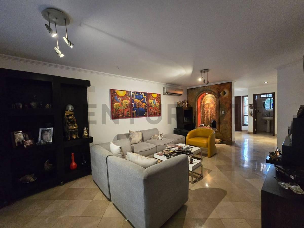 Venta Casa con Jacuzzi de 3 Dorm. en La Ciudadela Ceibos Norte, C. Ram, Guayas — imagen 8