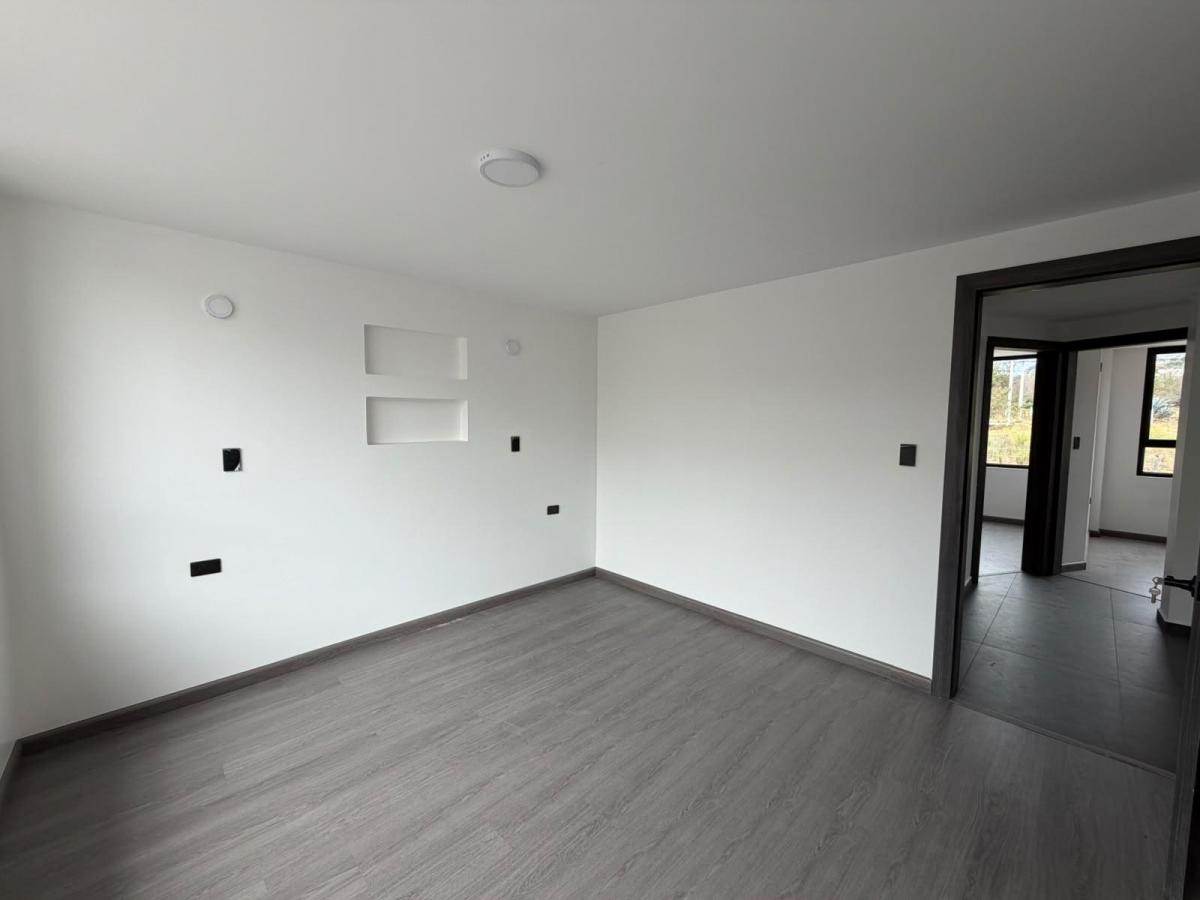 Casa de Venta Vip en El Sur de Ambato, Tungurahua — imagen 3