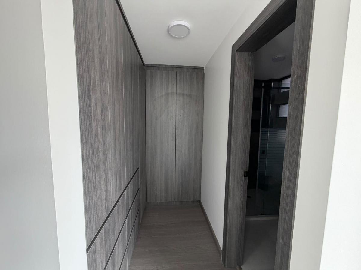 Casa de Venta Vip en El Sur de Ambato, Tungurahua — imagen 2