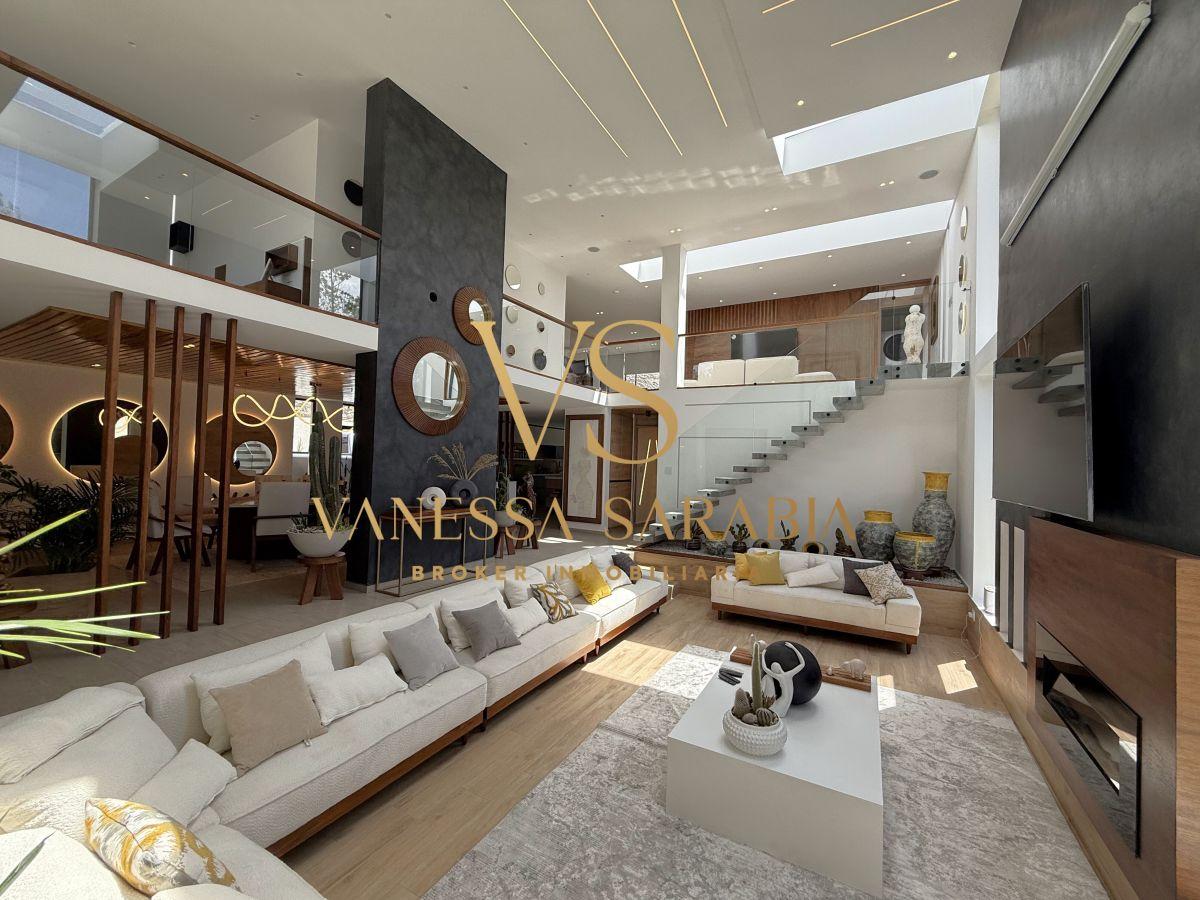 Venta Casa Moderna en Valle Hermoso en Latacunga - Ecuador, Cotopaxi — imagen 7