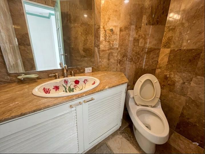 Estilo y Altura: Penthouse Premium en Quito Tenis — imagen 3