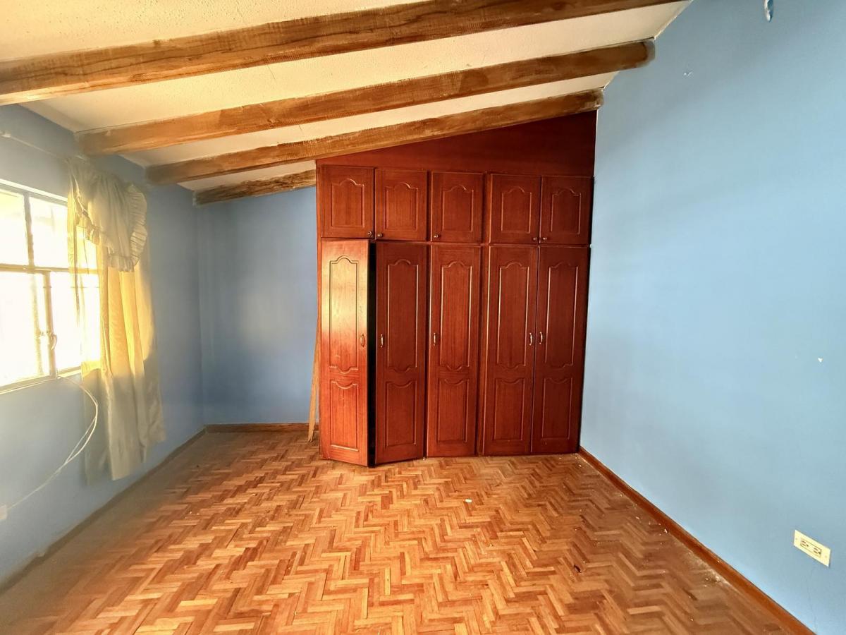Casacasa en Venta | 4 Dorm. con Patios - Sector San Fernando - Quito — imagen 4