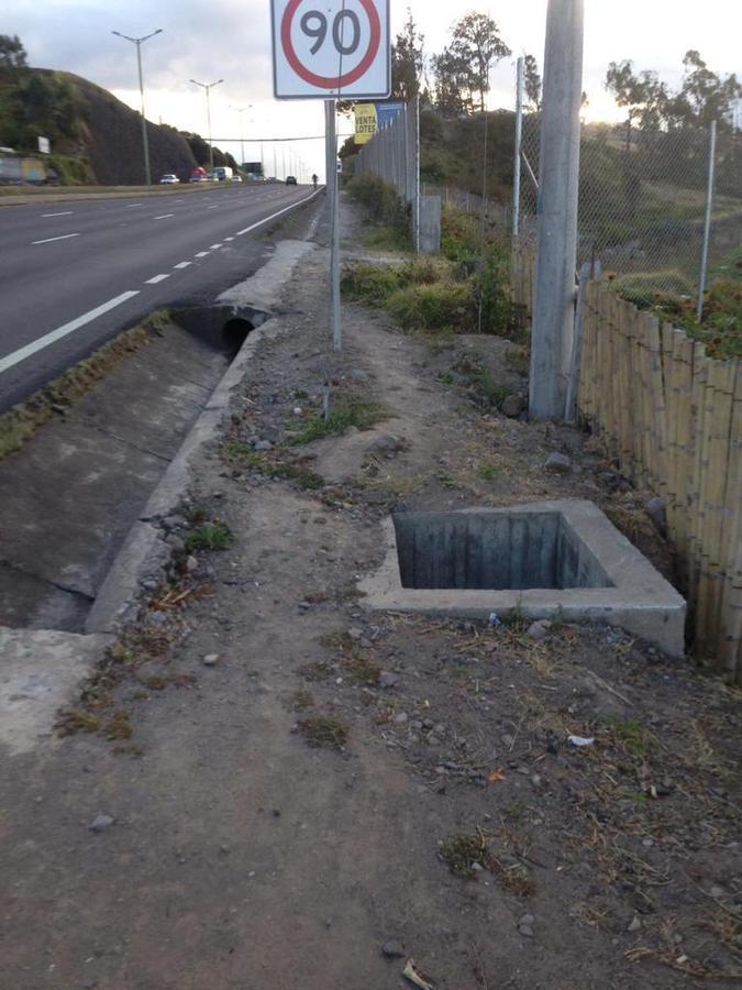 Renta Terreno Excelente Ubicación, Sector San Antonio de Ibarra, Imbabura — imagen 7