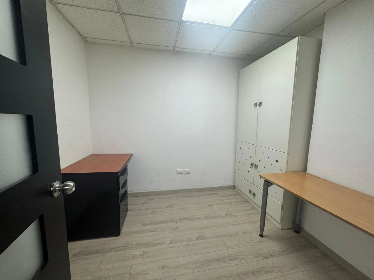 Oficina Corporativa en Venta World Trade Center Guayaquil, 73 m² Amoblada. Guayas — imagen 8
