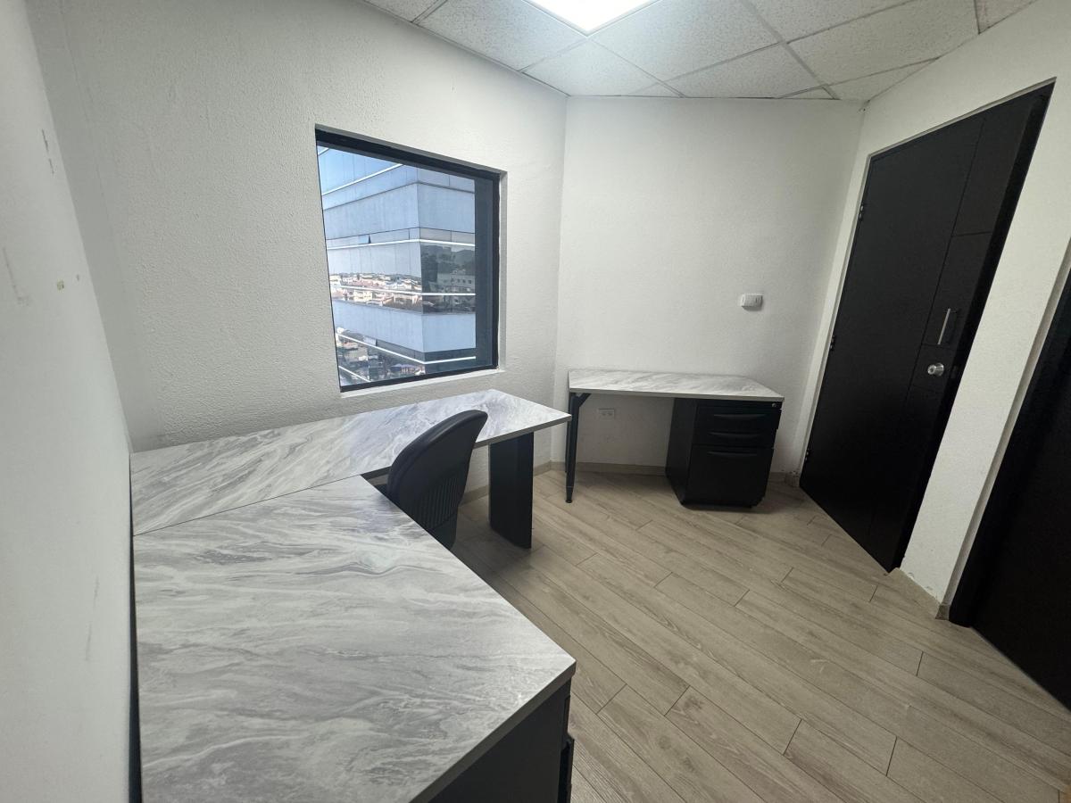 Oficina Corporativa en Venta World Trade Center Guayaquil, 73 m² Amoblada. Guayas — imagen 7