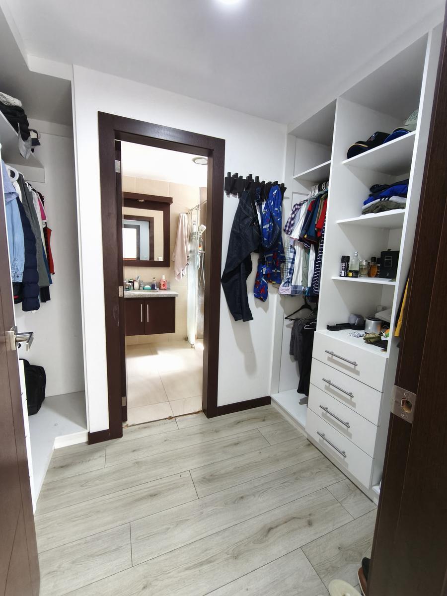 Departamento en Venta Sector Pinar Alto, Iglesia Nuestra Señora de El Cisne — imagen 2