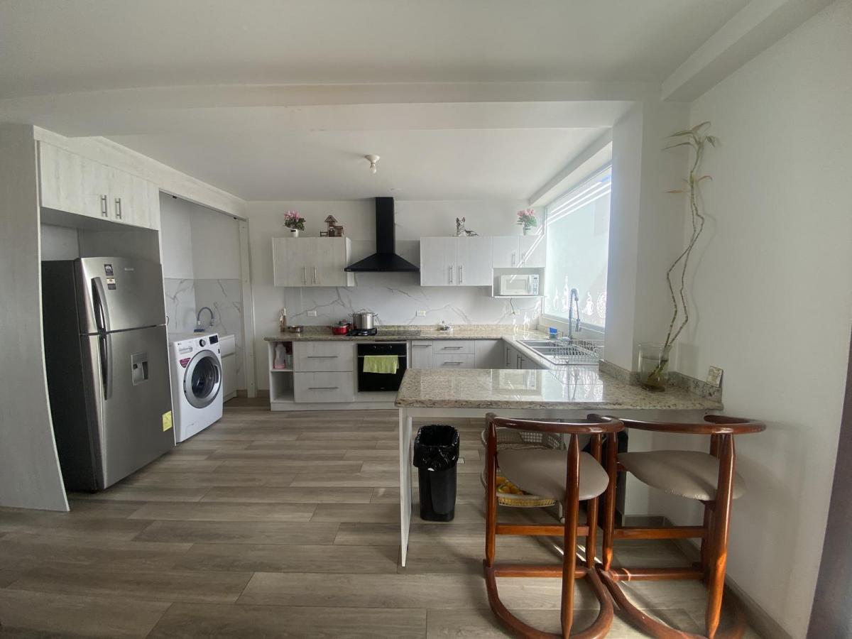 Venta Departamento Amplio, Moderno, 3 Habitaciones, Sector Tumbaco, Quito — imagen 7