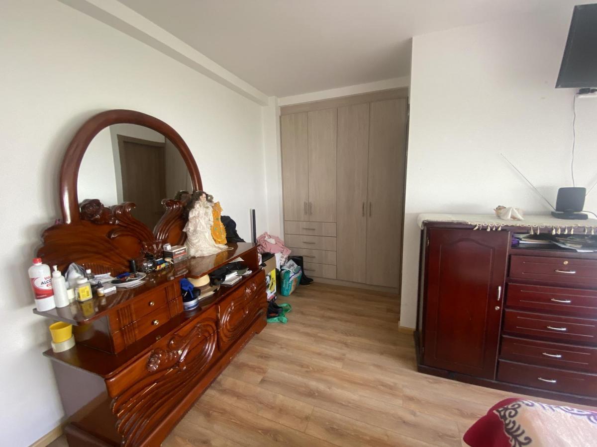 Venta Departamento Amplio, Moderno, 3 Habitaciones, Sector Tumbaco, Quito — imagen 2