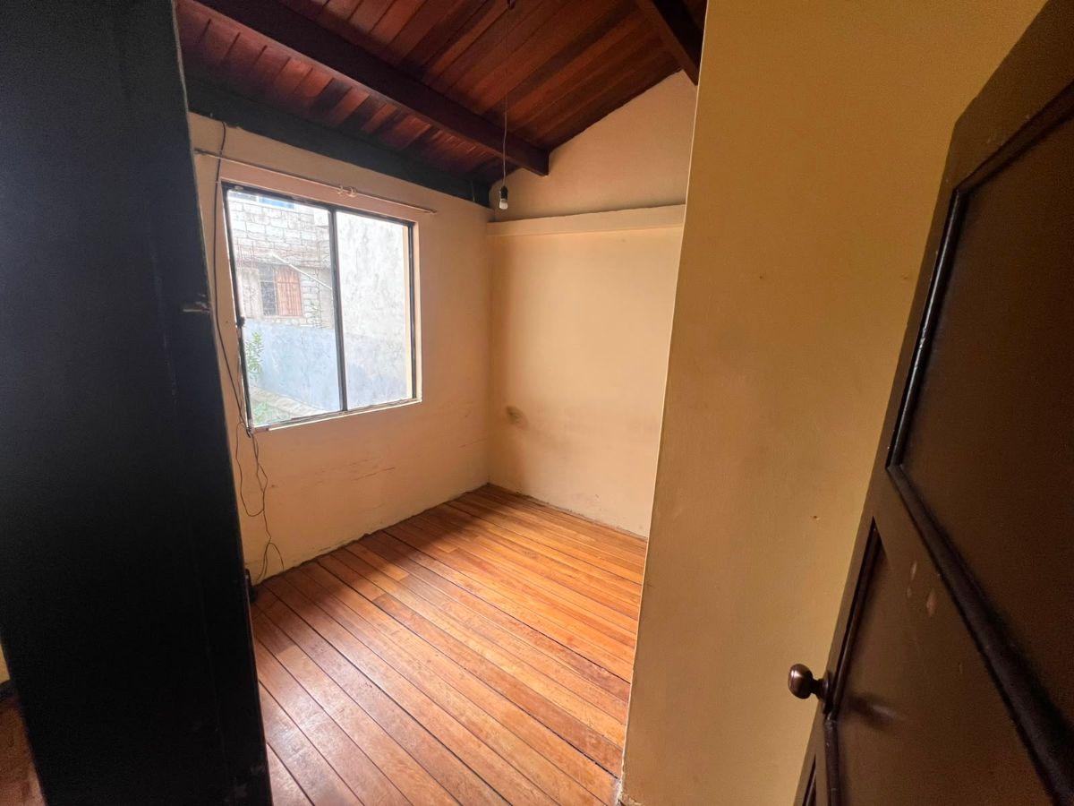 C/ Carapungo, Casa de 110 m² en Venta, Sector Gran Akí Carapungo — imagen 2