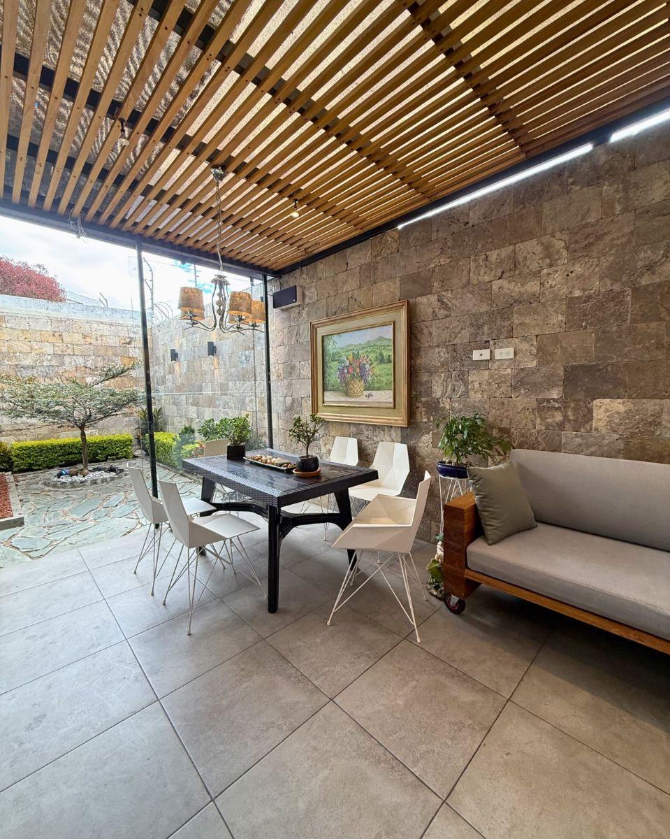 Casa Inteligente de Lujo en Venta | Tumbaco | Chaquiñán | Conjunto Paseo del Chaquiñán — imagen 4