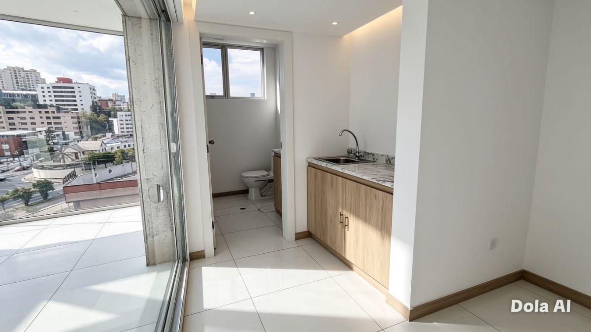 Oficina Premium en Venta en Iñaquito | Edificio Opal | 60,57 m² + Parqueadero + Baño Privado — imagen 5