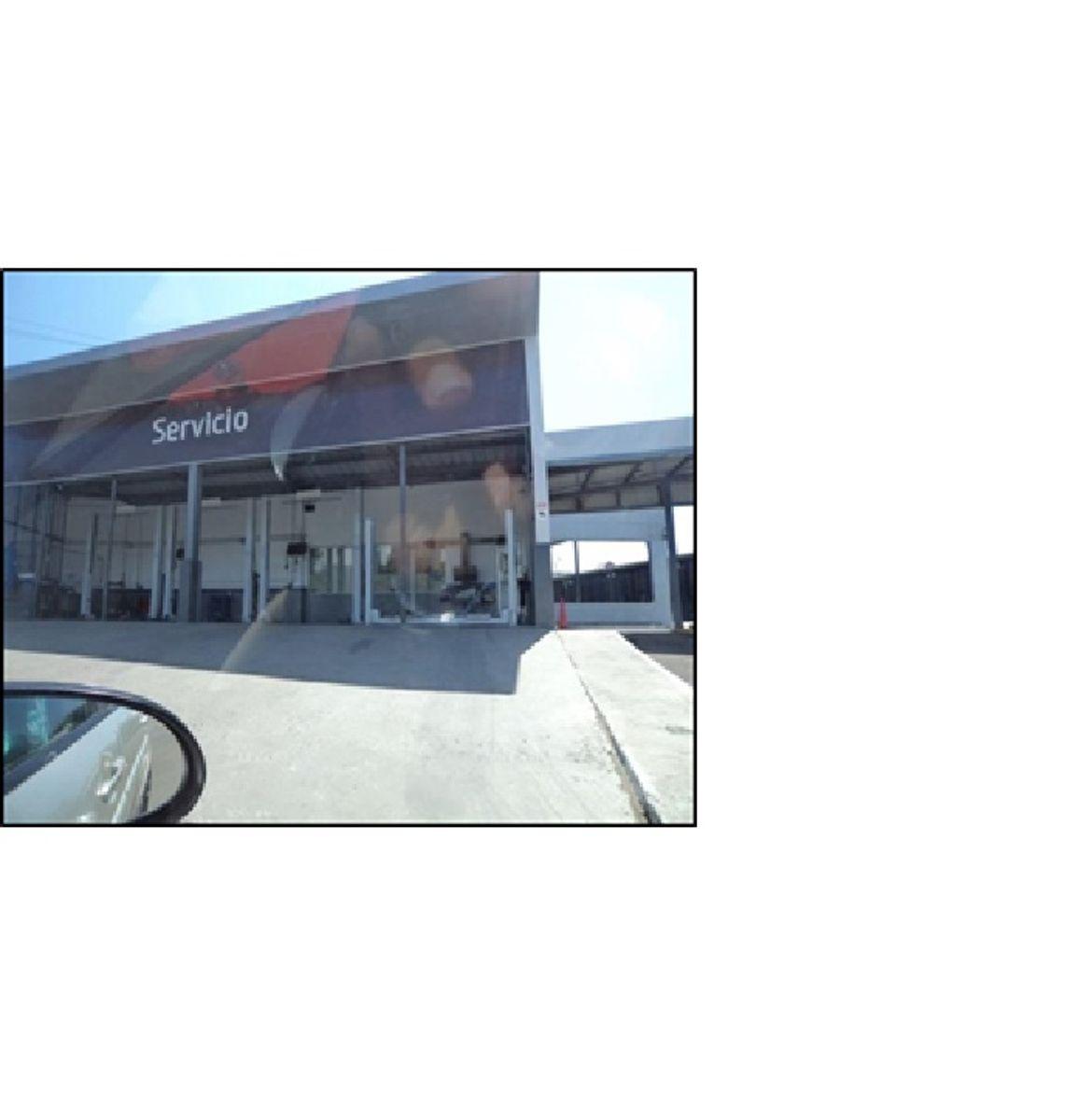 Manta (Local Comercial) Concesionario Automotriz, Manabí — imagen 9