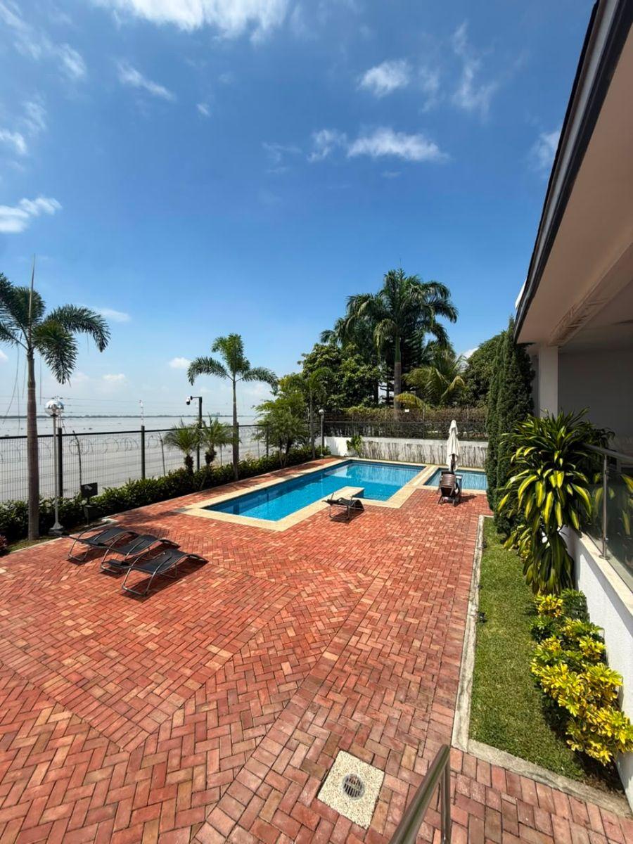 Mocoli Urb. Dubai Departamento Vista Al Río en Venta. Guayas — imagen 10