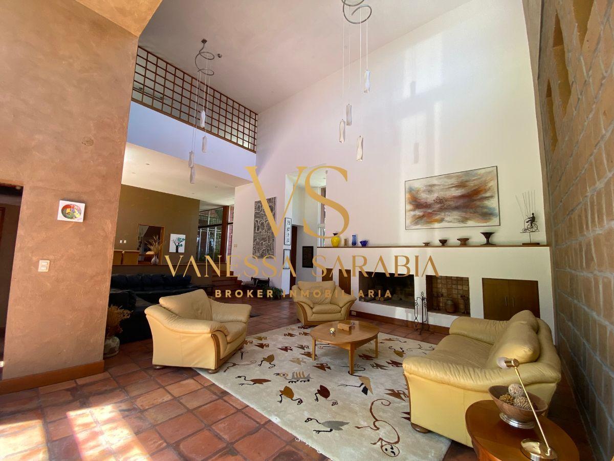 Exclusiva Casa en Venta Dentro en La Urbanización Pachosalas, Tumbaco, Ecuador — imagen 6