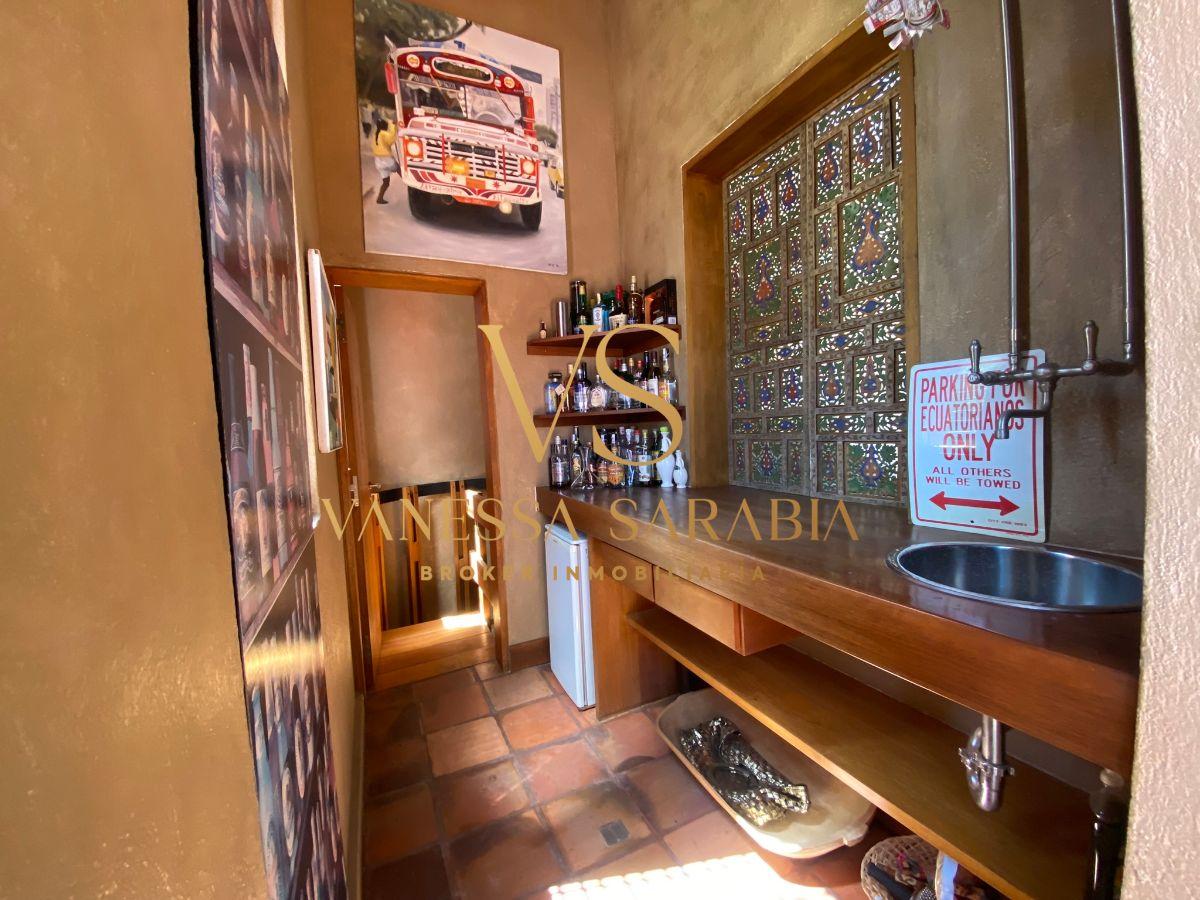 Exclusiva Casa en Venta Dentro en La Urbanización Pachosalas, Tumbaco, Ecuador — imagen 4