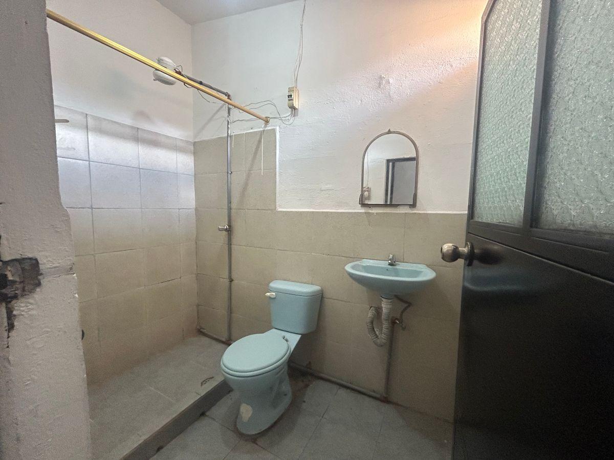 Vendo Terreno Plano 2.944 m² en Calle Principal - Comercial con Rentas Activas – Urb. Huasipungo — imagen 2