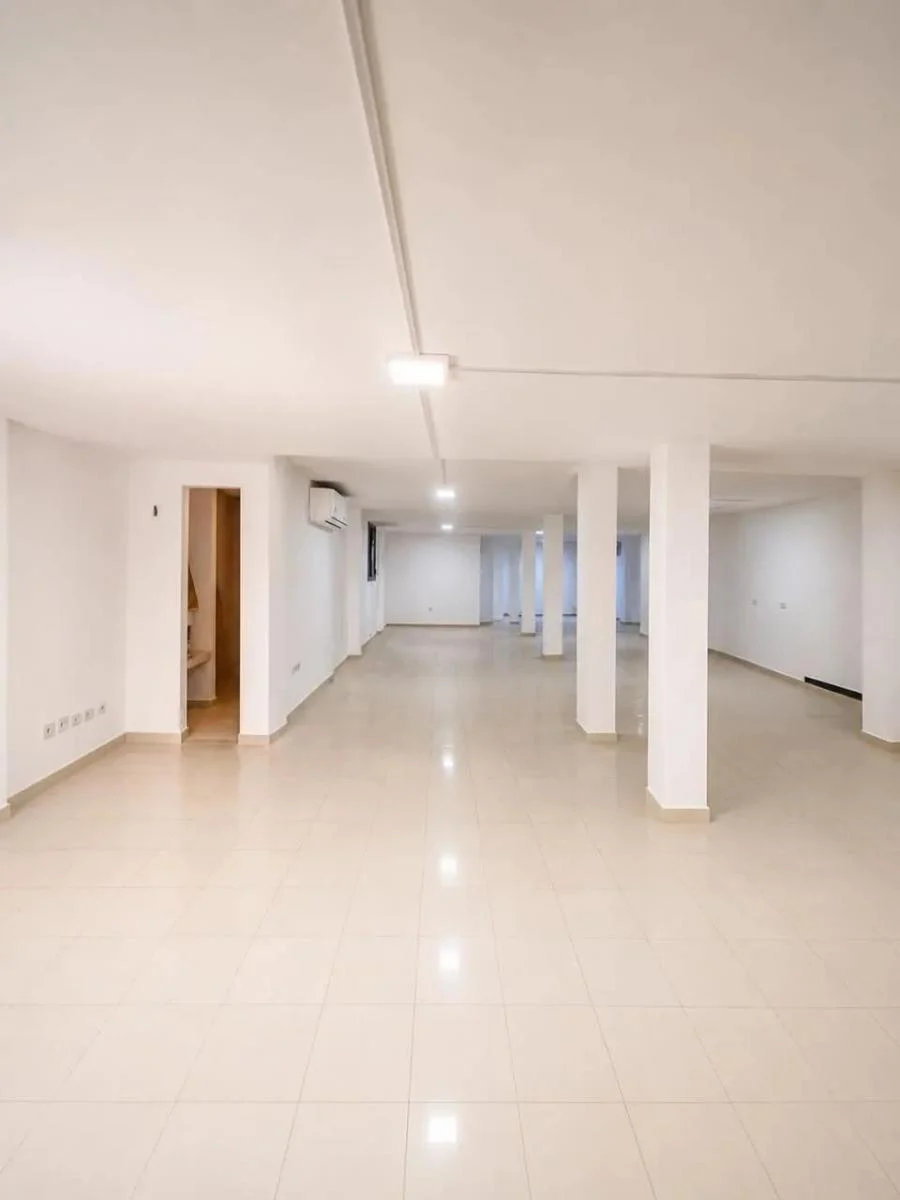 Local Comercial en Venta en Urdesa, Guayaquil, Guayas — imagen 5