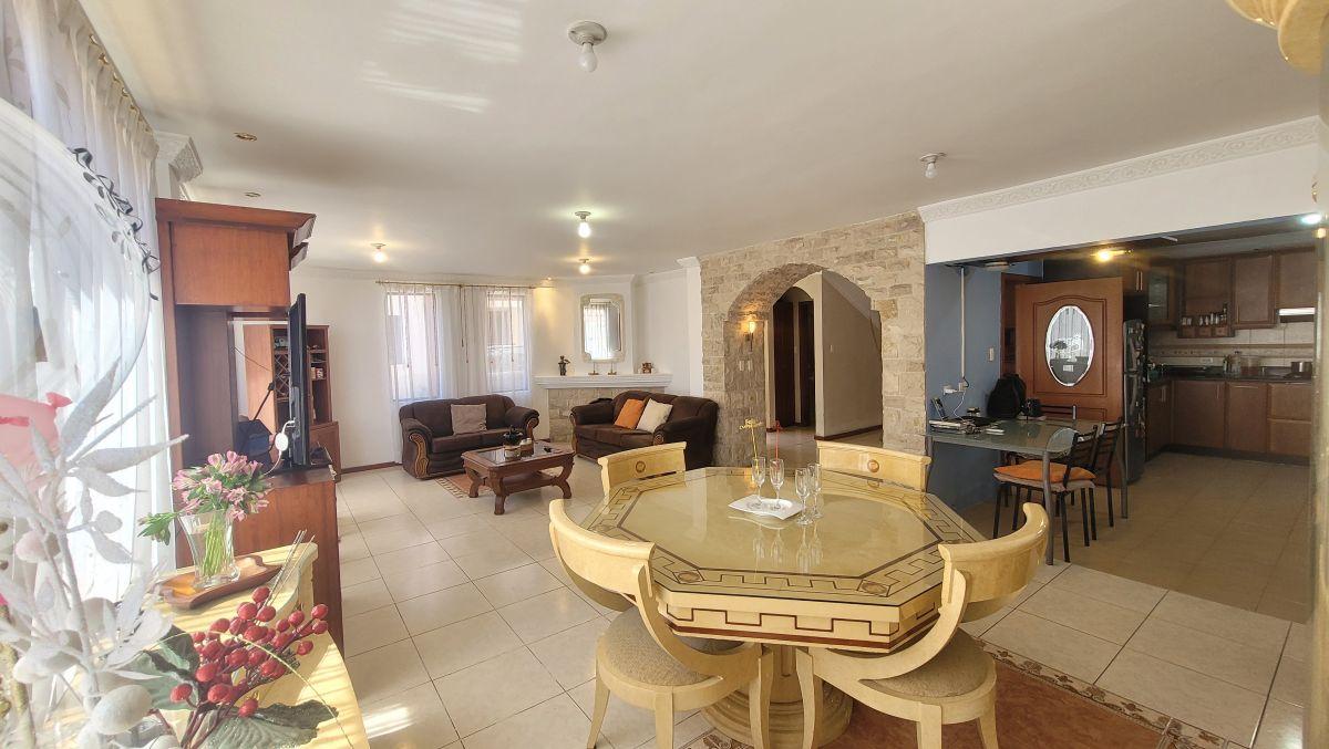 Casa de Venta, Los Chillos, 4 Dorm. — imagen 3