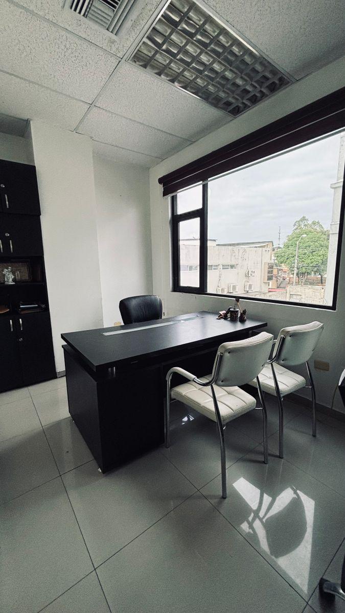 Oficina Amoblada en Venta, Norte de Guayaquil, Guayas — imagen 3