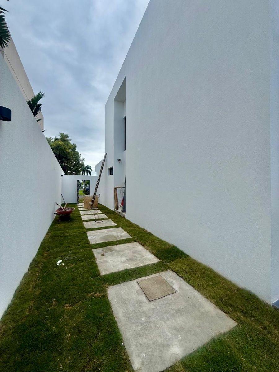 Isla Mocolí – Casa de Estreno Frente Al Lago, Guayas — imagen 3