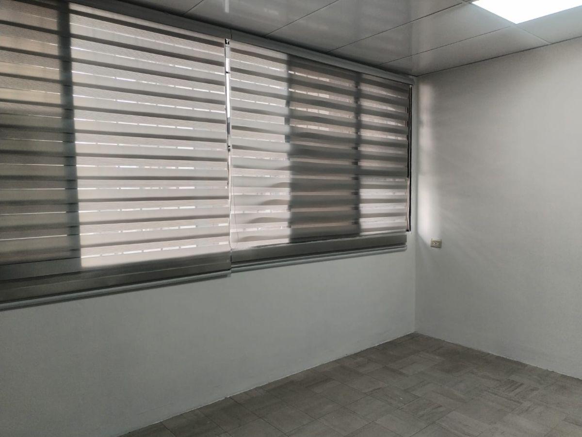 ¡Invierta en Una Oficina Estratégica Edificio Finec, Centro de Guayaquil!, Guayas — imagen 7