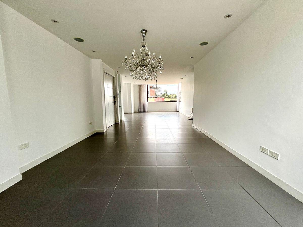 Departamento de 141 m² con 3 Dorm. en Venta Sector Cumbayá — imagen 9