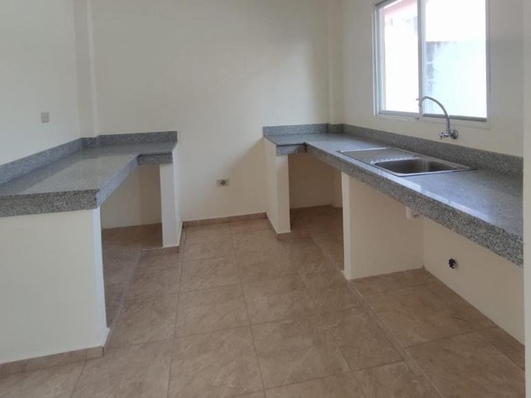 Casa en Venta, Duran City 3, Etapa Bromelia Ingg, Guayas — imagen 2