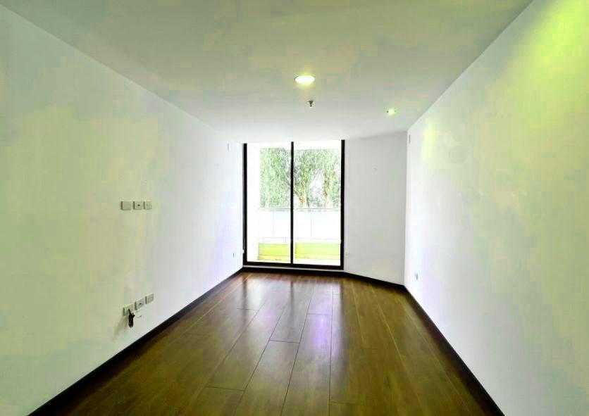 Departamento de Venta en Miravalle Cumbayá! Vista! Oportunidad! — imagen 5