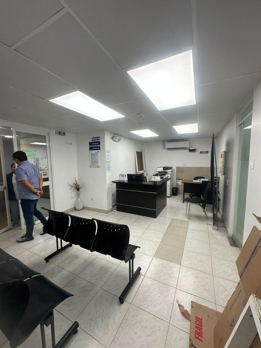Centro Médico en Venta en Kennedy | Frente a Clínica Kennedy Policentro, Guayas — imagen 5