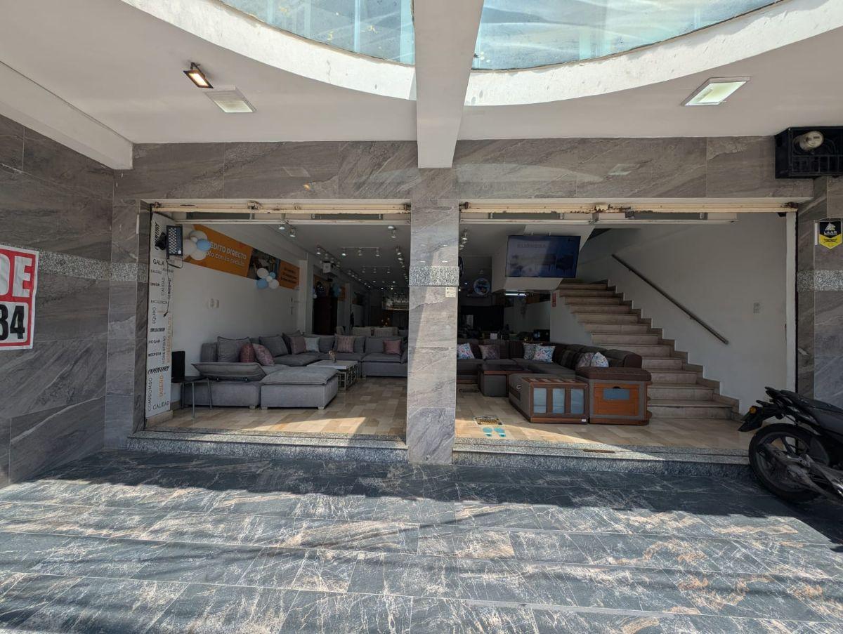 Vendo Edificio Comercial en La Av Rodolfo Baquerizo Nazur. Alborada. Guayas — imagen 10