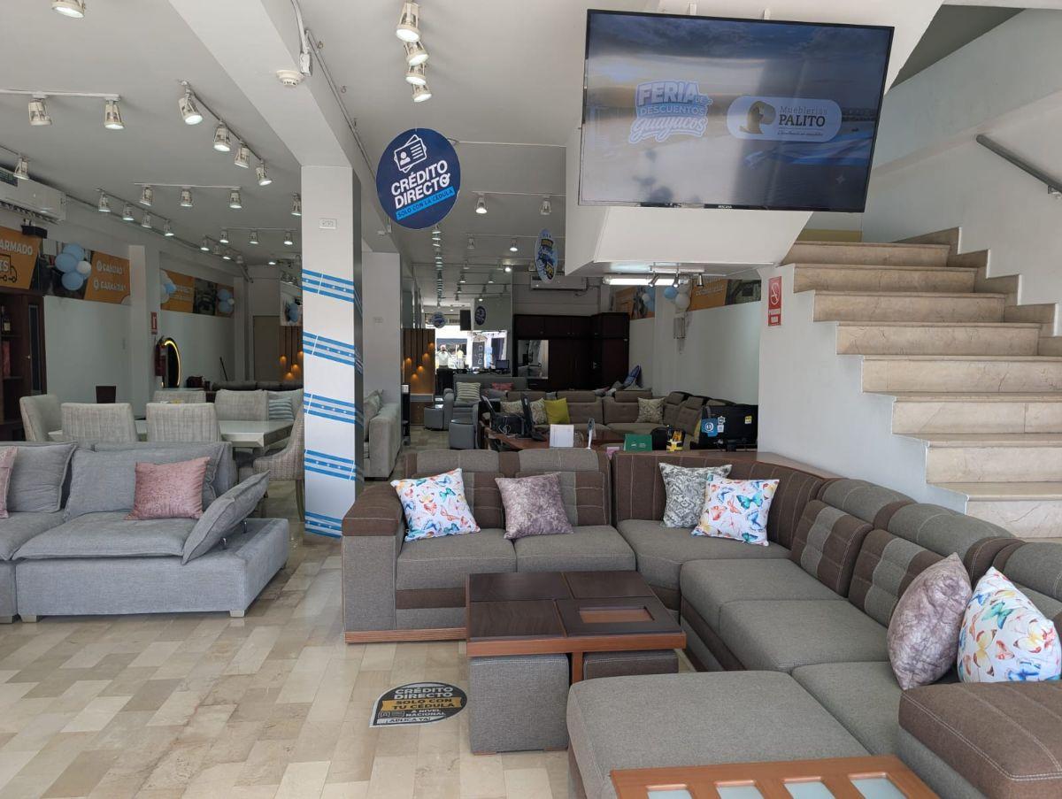Vendo Edificio Comercial en La Av Rodolfo Baquerizo Nazur. Alborada. Guayas — imagen 7