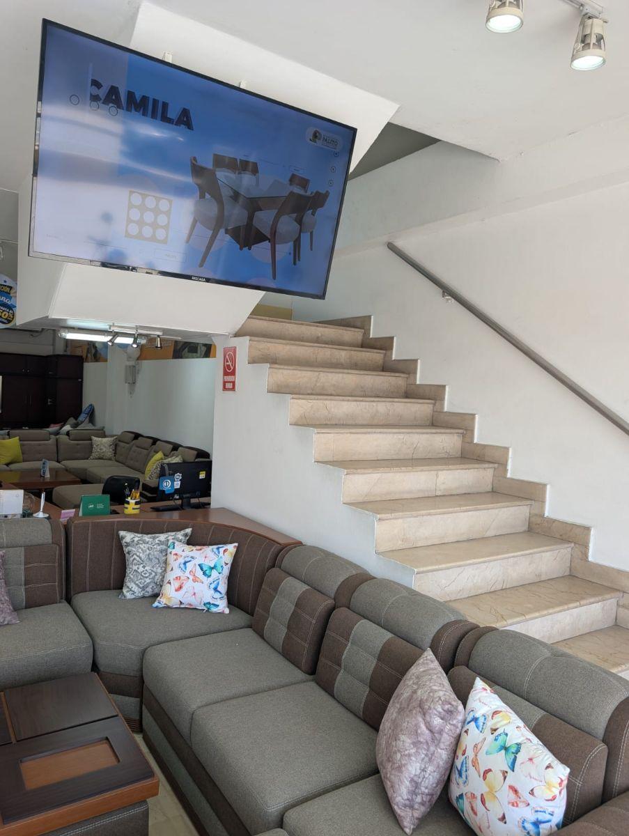 Vendo Edificio Comercial en La Av Rodolfo Baquerizo Nazur. Alborada. Guayas — imagen 6