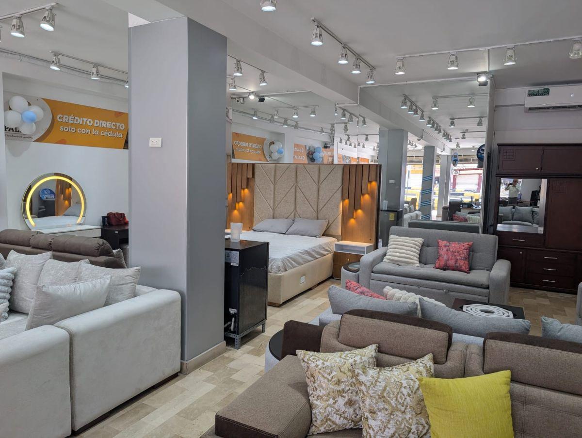 Vendo Edificio Comercial en La Av Rodolfo Baquerizo Nazur. Alborada. Guayas — imagen 4