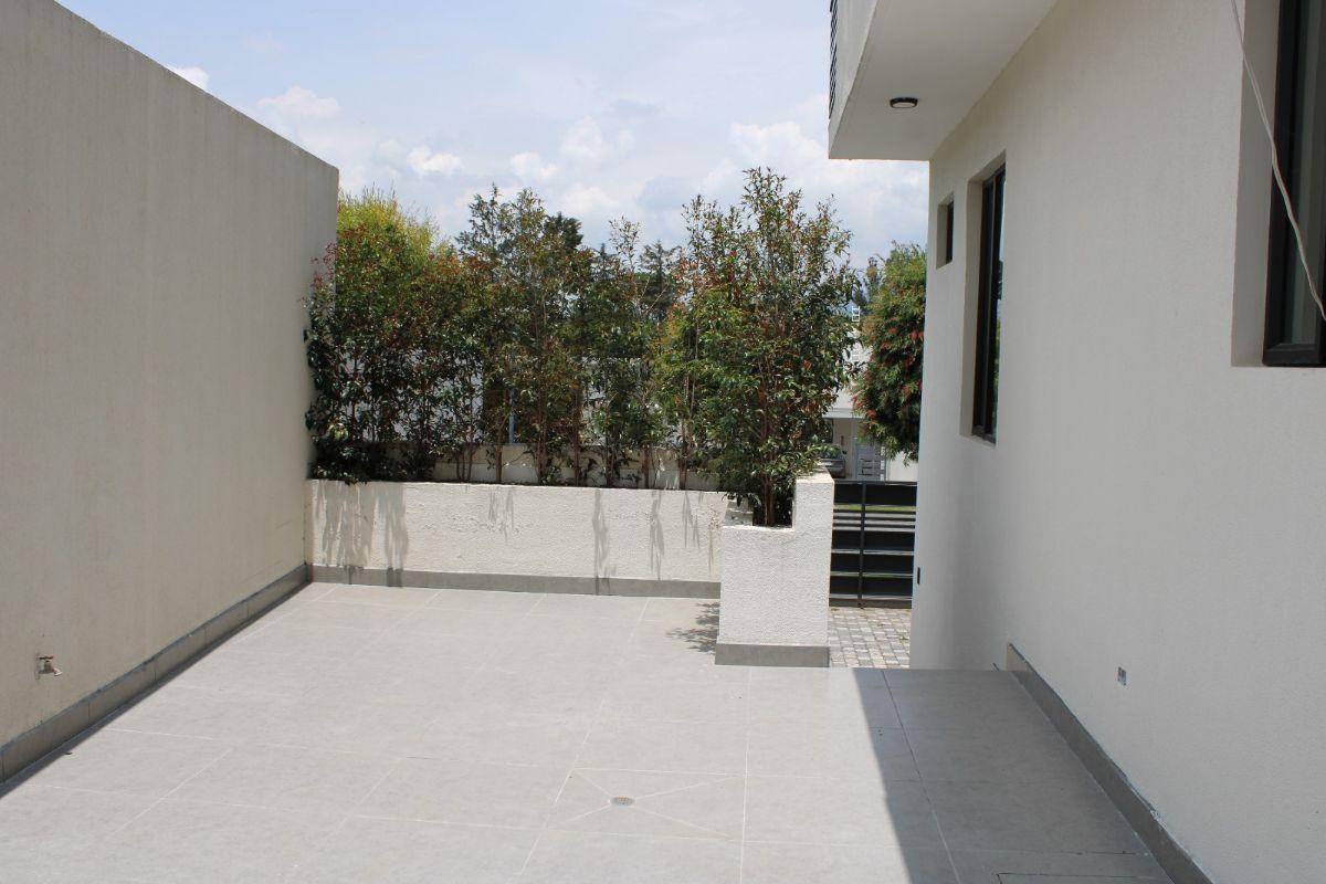 A Estrenar Casa de Venta en Puembo $389.000 Al Mejor Precio por m² — imagen 2