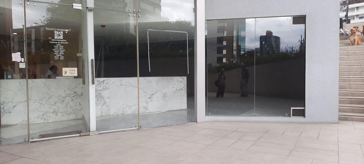 Vendo Local Comercial de 179 m en Av Gonzalez Suarez, Centro Norte de Quito — imagen 5
