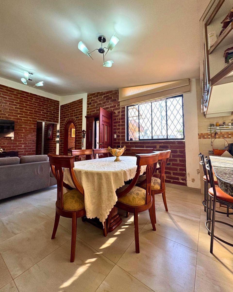 Casa de Venta con Suite, Amplios Espacio Verdes, Sector Haciendas, Sangolqui, valle de Los Chillos — imagen 2
