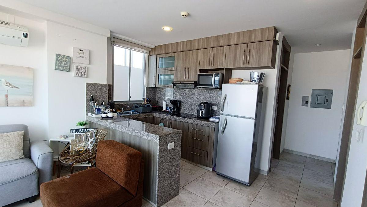 Vendo Hermoso Departamento en Moderno Condominio en El Malecón de San Lorenzo Salinas — imagen 7