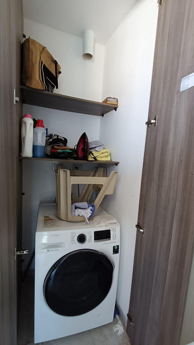 Vendo Hermoso Departamento en Moderno Condominio en El Malecón de San Lorenzo Salinas — imagen 4