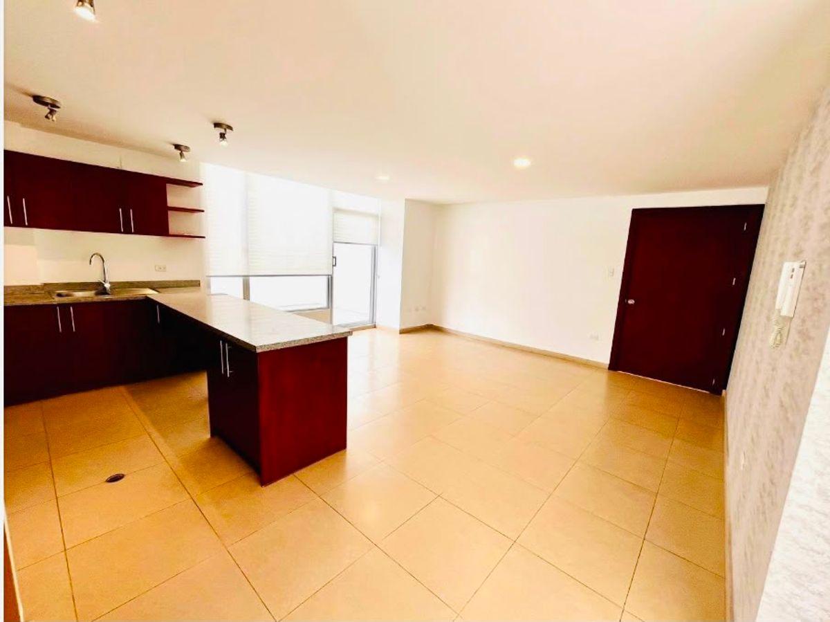 Lindo Departamento de Venta Urb. Florencia, Cumbaya, Quito, Ec. Provincia de Pichincha — imagen 9