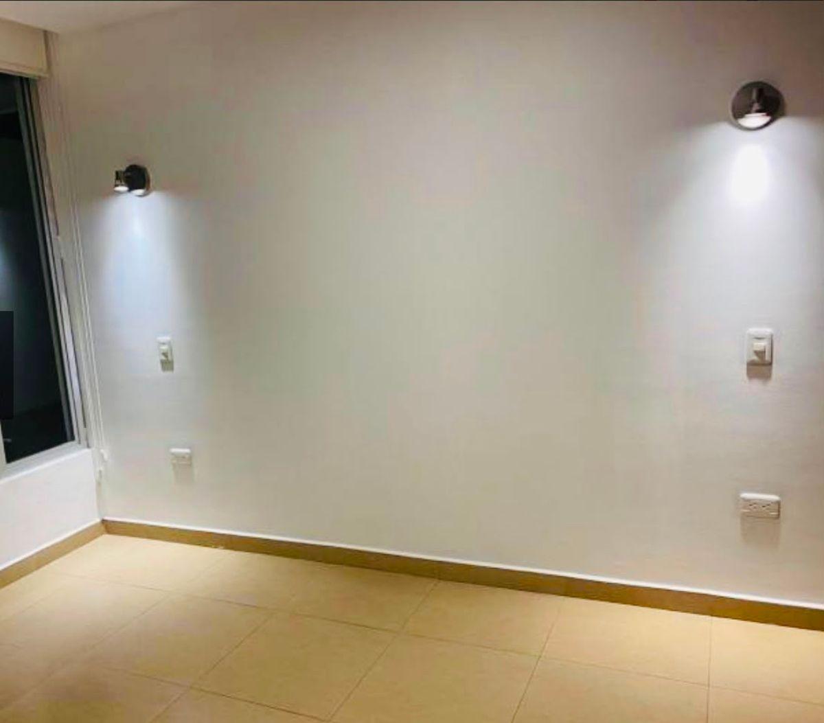 Lindo Departamento de Venta Urb. Florencia, Cumbaya, Quito, Ec. Provincia de Pichincha — imagen 2