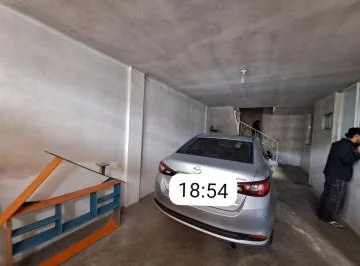 Amplia Casa Rentera en Venta de 4 Departamentos — imagen 3