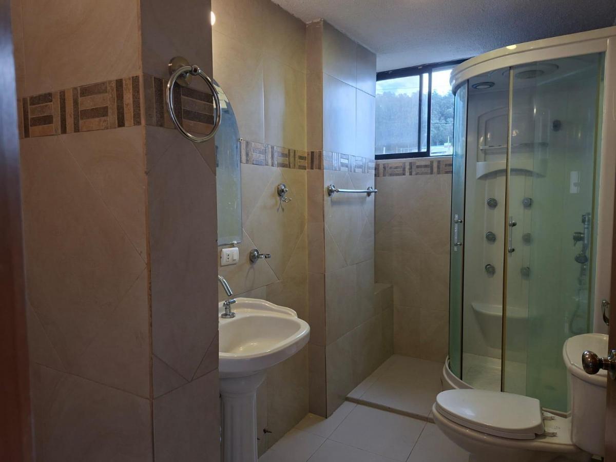 Departamento en Venta, 4 Dorm., Sector Granda Centeno Quito — imagen 6