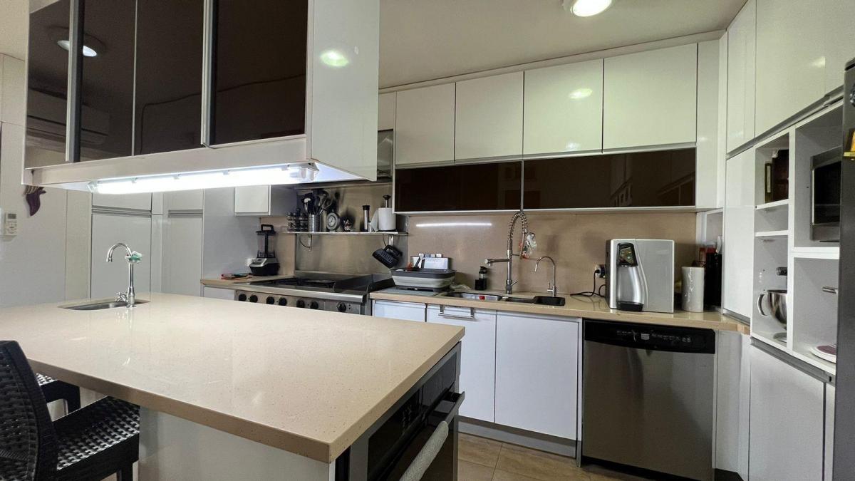 Departamento Manta (Ciudad del Mar) Plaza Leblon, Manabí — imagen 6